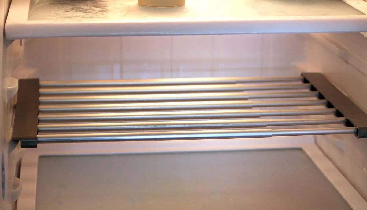 Rosenstein & Söhne pavimento del frigorifero: Piano universale, per frigorifero e scaffali, estensibile da 35 a 60 cm (ripiano telescopico, ripiano estraibile per, scaffale)